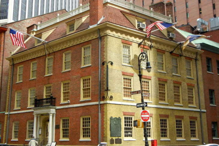 Image of the exterior of the Fraunces Tavern Museum